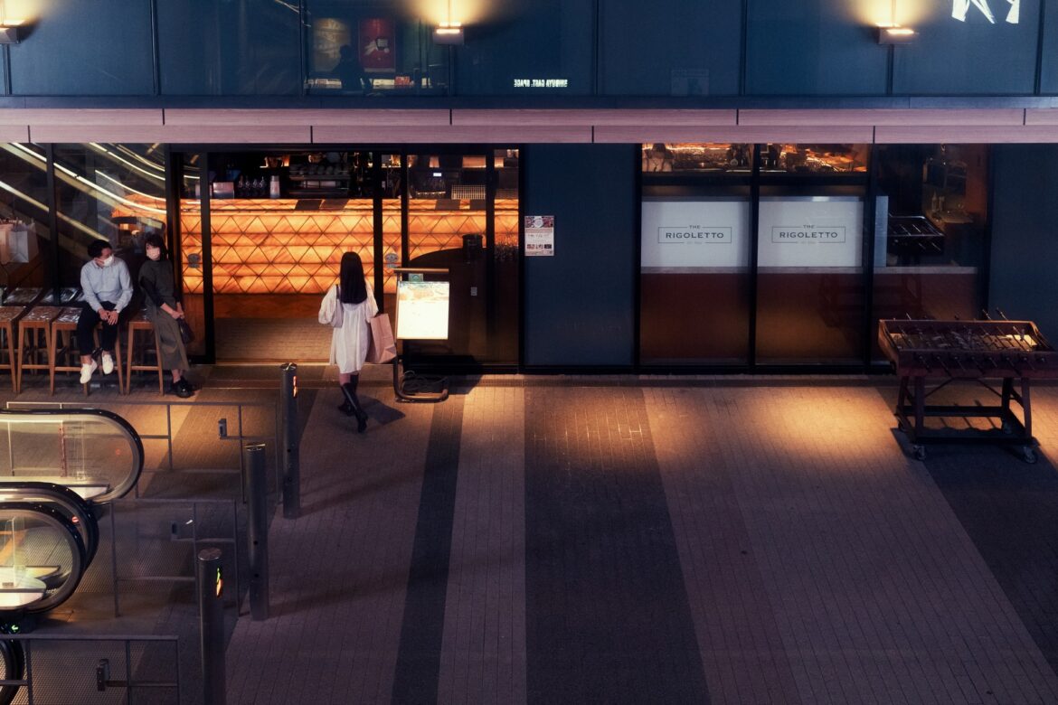 ayumi-kubo-GDM3A_6RZkE-unsplash