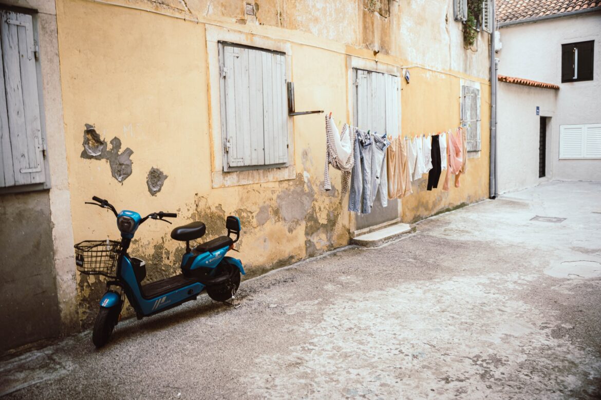 michal-balog-VRokNXAf0dg-unsplash