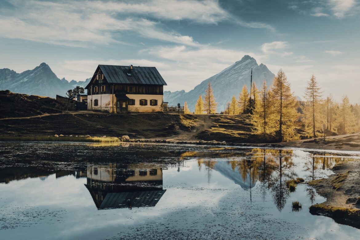eberhard-grossgasteiger-QnbPEAC1HVc-unsplash