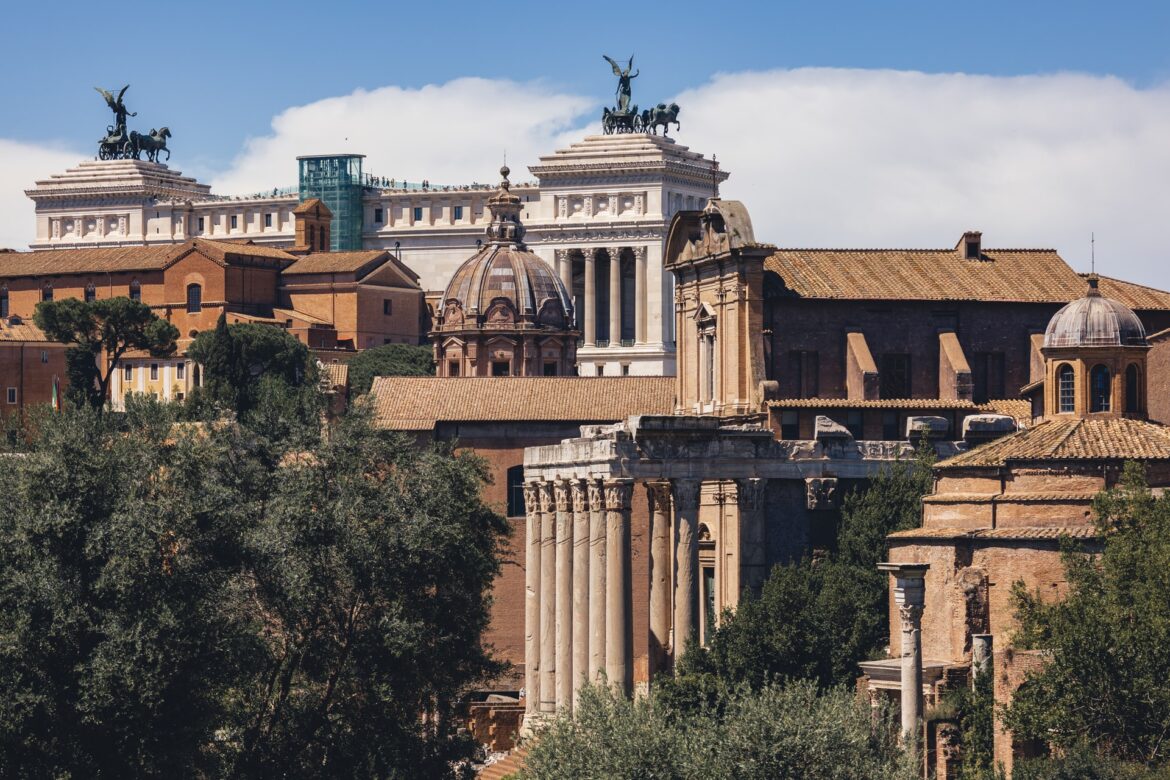 tomas-trajan-PxUtHejj3-E-unsplash