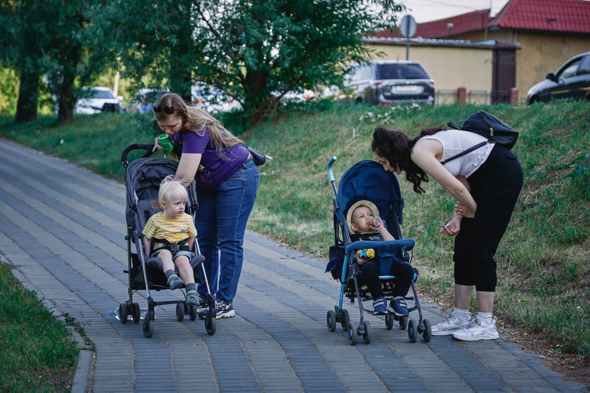 maxim-tolchinskiy-ZoZ0VRbZiv0-unsplash